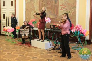 Міжнародний жіночий день