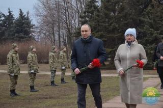 Дорогі саксаганці, земляки-криворіжці!