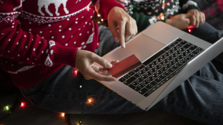 Новорічні шахраї