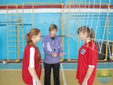 Перший крок до розвитку в районі дівочого волейболу