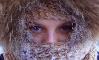 Правила поведінки на морозі: як вберегти себе від переохолодження та обмороження