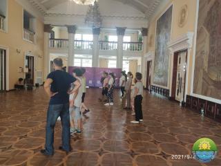 Танцювальні вихідні в парку Саксаганському!