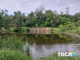 Проведено очистку водного дзеркала річки Саксагань