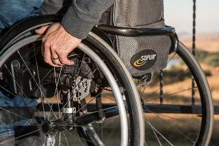 Особам з інвалідністю I групи встановлено доплату до пенсії